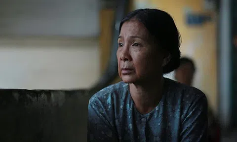 Sự khác biệt giữa thư gửi mẹ của tử tù và CEO khiến các bậc phụ huynh "dậy sóng": Dạy con đôi khi chỉ sảy một li, đi một dặm