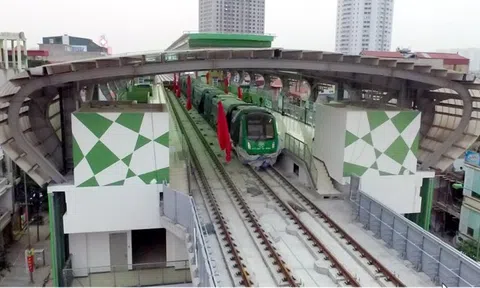 Mỗi người Việt 'gánh' 35 triệu nợ công: Chắc ai đó phải ăn dè hà tiện?