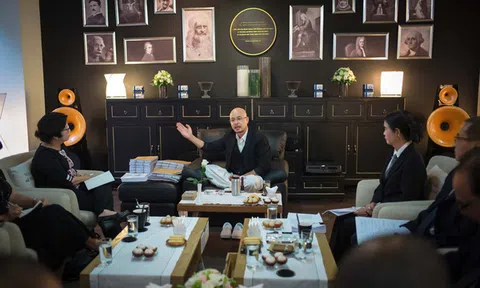 Chỉ trong 4 tiếng nói chuyện, ông Đặng Lê Nguyên Vũ đã dẹp tan những thông tin của bà Lê Hoàng Diệp Thảo như thế nào?