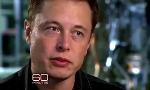 Elon Musk bật khóc khi phỏng vấn, thừa nhận sức khỏe đang suy yếu, phải dùng thuốc để có thể ngủ