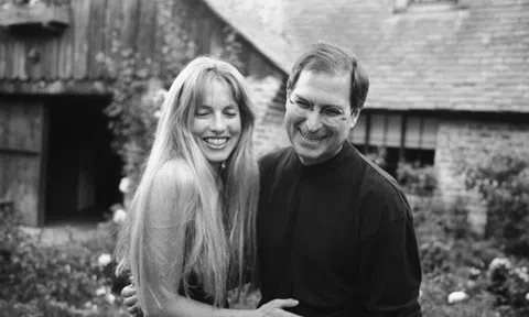 Vợ mới của Steve Jobs lần đầu cởi mở về mối quan hệ lạnh nhạt giữa chồng và con gái của vợ cũ