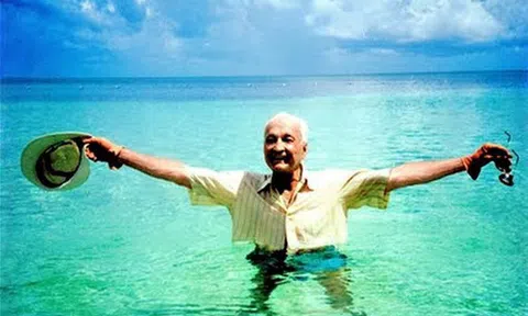 [Quy tắc đầu tư vàng] Không sợ lỗ với 8 nguyên tắc giúp đầu tư thành công từ Sir John Templeton