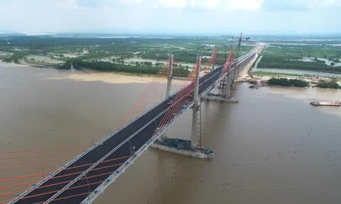 Cận cảnh cây cầu “made in Việt Nam” hơn 7.000 tỷ nối Quảng Ninh với Hải Phòng