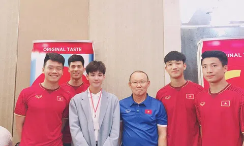 "Con nhà người ta": Ngày ngủ 4 tiếng, tốt nghiệp Thủ khoa, Giám đốc 3 Trung tâm tiếng Hàn, mua nhà 4 tỷ ở tuổi 24