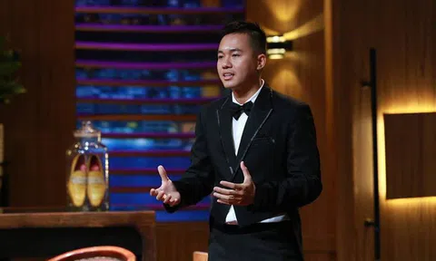 Đo chân bằng app và coi giày là “tác phẩm nghệ thuật”, startup ShoeX nhận được cam kết đầu tư 4 tỷ đồng từ liên minh Shark Hưng và Shark Linh