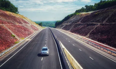 Toàn cảnh cao tốc 34.500 tỷ nối Đà Nẵng - Quảng Ngãi