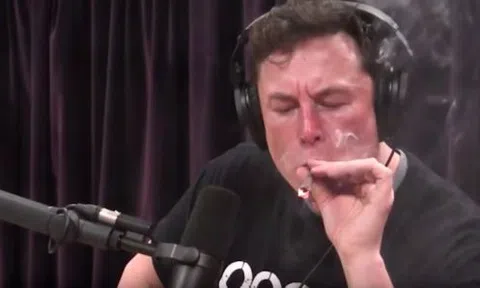 Elon Musk và những khoảng tối của một thiên tài