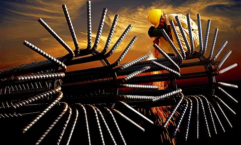 Hòa Phát muốn mua Gang thép Thái Nguyên, vậy Thái Hưng tính sao?