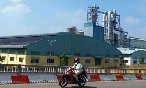 Đống sắt vụn 1.700 tỷ ai người ta mua: Được đồng nào hay đồng ấy