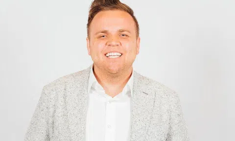 “Kinh doanh đồng nghĩa với chấp nhận cô độc” – triết lý làm nên sự thành công của triệu phú 28 tuổi xuất thân từ khu nhà ở lưu động