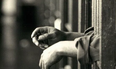 Sự thật trần trụi về cuộc sống “địa ngục trần gian” trong nhà tù Nhật Bản