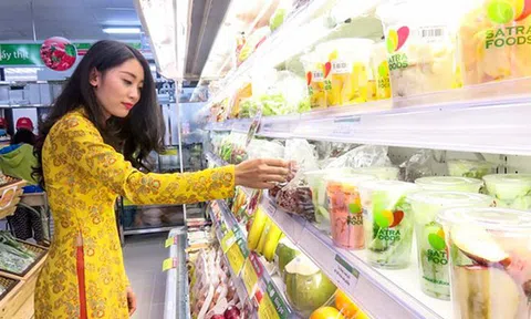 Cửa hàng tiện lợi: Muốn quả ngọt phải nuốt đắng