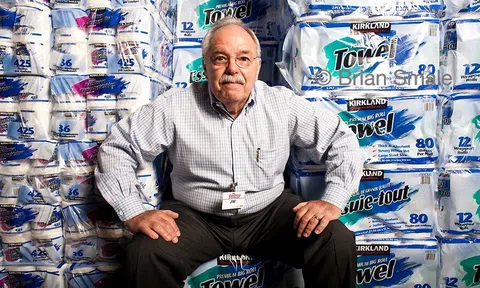 [Hồ sơ doanh nhân] James D. Sinegal và chuỗi cửa hàng bán lẻ Costco