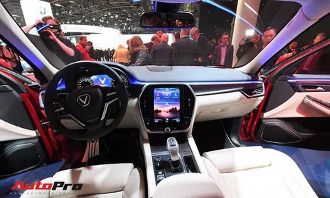 Cận cảnh nội thất SUV VinFast LUX SA2.0: Linh hồn Việt Nam lồng trong thiết kế châu Âu