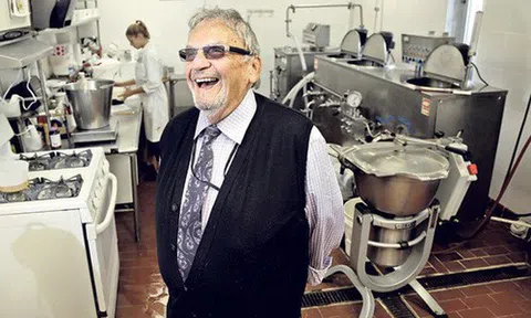 9 năm mất ngủ, doanh nhân Do Thái mới tìm ra cách biến đậu hũ thành kem Tofutti không sữa nổi tiếng nhất thế giới, mang về hàng chục triệu USD cho công ty chỉ với 15 nhân viên