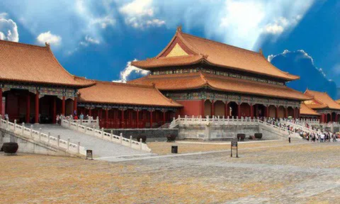 Rộng 85.000m2 nhưng tại sao Tam Đại Điện trong Cố Cung lại không có đến một cây xanh?