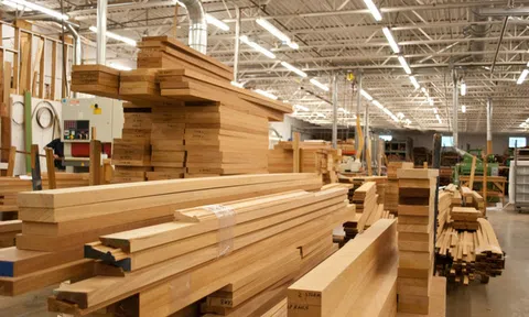 Vì sao Lý Quí Trung bỏ phở đi bán nội thất?