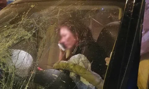 Từ vụ tài xế BMW đâm liên hoàn ở Sài Gòn, nhà văn Khải Đơn: "Không bao giờ nên yêu một chàng trai say xỉn và đòi chở về vì họ chỉ xỉn và làm người khác tan vỡ cuộc sống"