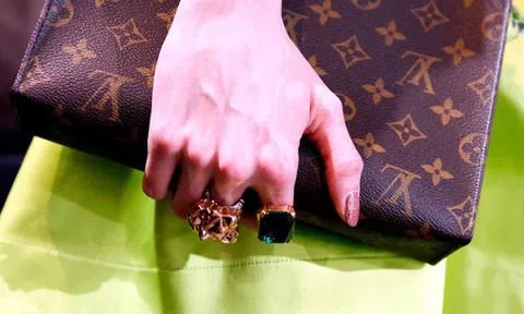 Quên đồng hồ Rolex và túi xách LV sang chảnh đi, đây mới là hai thứ giới siêu giàu đang ‘cật lực’ đầu tư vào