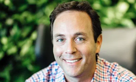 Doanh nhân khởi nghiệp rồi trở thành CEO của công ty trị giá 3,9 tỷ USD nhờ đi xem buổi biểu diễn của The Rolling Stones