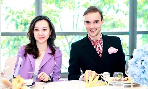 Giới siêu giàu Trung Quốc chi đậm để học cách ăn, ngồi đúng điệu