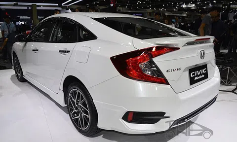 Honda Civic 2019 giá từ 618,5 triệu sắp về Việt Nam