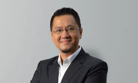 CEO chuỗi cửa hàng giày túi Juno Nguyễn Quốc Tuấn: Bản năng đàn ông sẽ có khuynh hướng yêu chiều và làm hài lòng khách hàng nữ hơn!