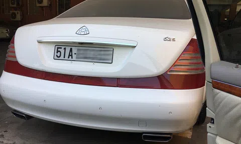 Siêu xe chục tỷ của đại gia Đặng Lê Nguyên Vũ 'vứt xó' giữa Hà Nội