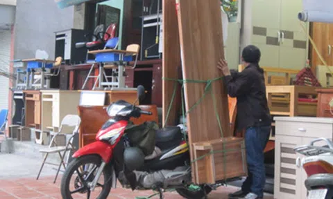 Vay tiền mở hàng nội thất, ông chủ phá sản, chạy xe ôm trả nợ