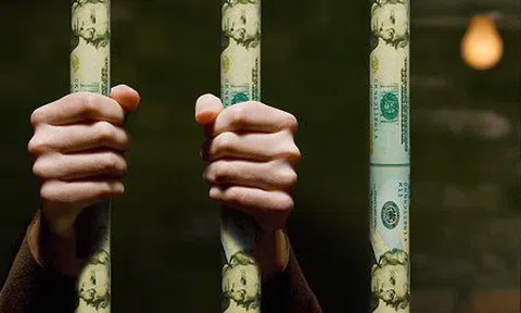 Keefe: Từ cửa hàng nhỏ thành nhà cung ứng độc quyền cho hệ thống nhà tù Mỹ, kiếm lợi nhuận triệu đô bằng cách “móc túi” người thân và bạn bè của tù nhân