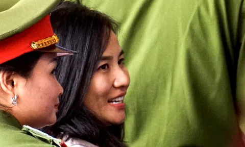 Đi tìm chủ nhân nickname 'Hoguom simdep' tại phiên xử ổ bạc nghìn tỷ