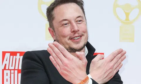 Elon Musk: Ai cũng có thể thay đổi thế giới nếu chịu làm việc 80 giờ mỗi tuần!