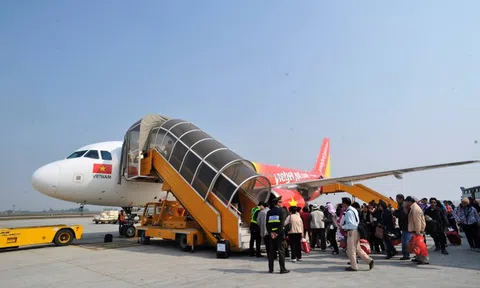 Tỷ phú Phương Thảo mất 1.500 tỷ đồng vì máy bay Vietjet liên tiếp gặp sự cố