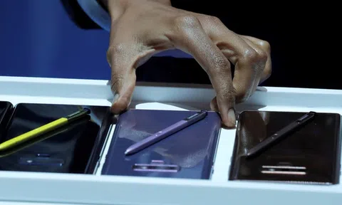 11 nhân viên lập công ty ảo bán công nghệ cho Trung Quốc, Samsung có nguy cơ thất thoát gần 6 tỷ USD doanh thu