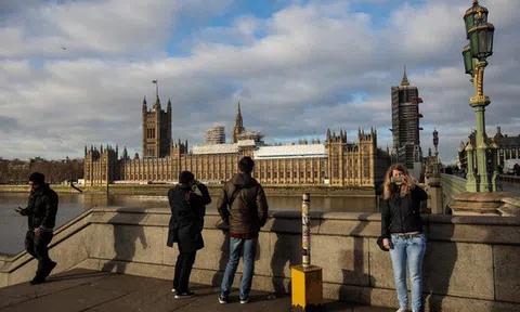 Những quốc gia 'bán' quốc tịch giá hàng triệu USD