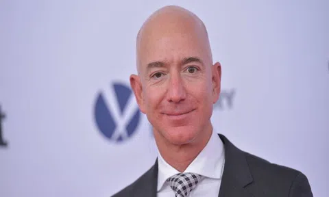 Bữa sáng kỳ lạ của người giàu nhất thế giới Jeff Bezos