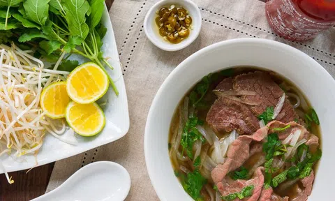 Khẩu vị vùng miền khác biệt, bài toán khó của chuỗi ăn uống