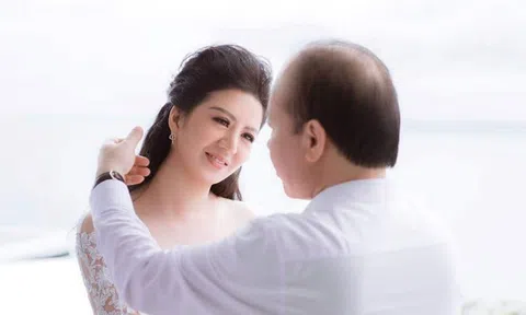 Vợ Thứ trưởng Bộ tài chính: "Ông xã đến với tôi với hai bàn tay trắng"