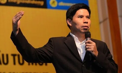 Chủ tịch Thế Giới Di Động bật mí cách đưa công ty từ bờ vực phá sản đến thương hiệu tỷ đô
