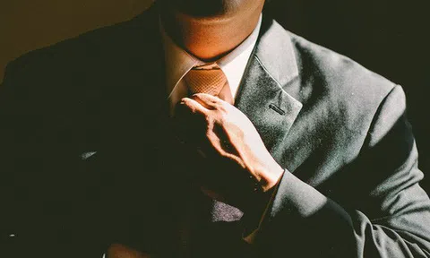 Điều gì thúc đẩy một người đàn ông: Sự nghiệp, danh vọng hay tình yêu?