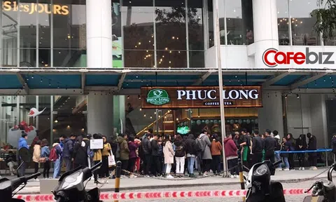 Nhìn trà sữa Phúc Long ra mắt giữa mùa đông lạnh giá ở Hà Nội mới thấy “thiên nga” xuất hiện khác hẳn “vịt” như thế nào!