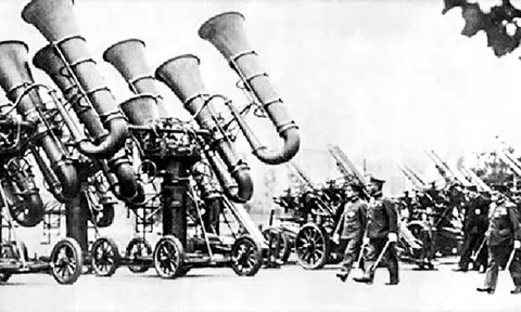 Vũ khí kỳ dị thời thế chiến 2 - Những ý tưởng vượt thời đại