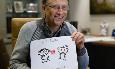 Bác tỷ phú thiện lành Bill Gates vừa có màn trả lời xuất sắc trên Reddit: giờ tôi đang hạnh phúc, 20 năm nữa nhớ hỏi lại câu này nhé