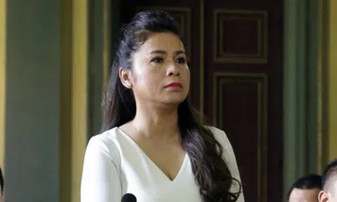 Bà Lê Hoàng Diệp Thảo: "Các con khẩn khoản xin ba chút cổ phần để kế thừa sản nghiệp gia đình... nhưng anh từ chối hết" và cay đắng nhận lỗi về mình!