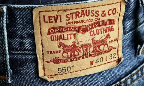 Lập kỷ lục doanh thu sau gần 2 thập kỷ "nát bấy", chiến lược chấn động của trùm jean Levi’s: Tự biến mình thành startup, thay máu 9/11 quản lý cấp cao, marketing "hạn chế giặt quần để bảo vệ môi trường"...