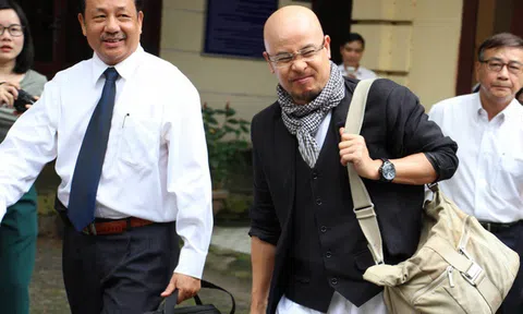 Tiền giao hết cho vợ, không biết tài khoản có bao nhiêu tiền, ông Đặng Lê Nguyên Vũ lấy đâu ra hơn 1.200 tỷ đồng trả cho bà Lê Hoàng Diệp Thảo?