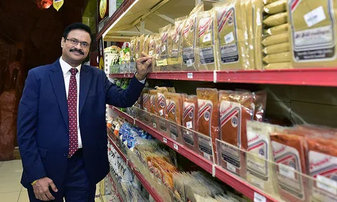 Bài học bỏ tiền vào lợn mỗi ngày, từ người đi chân đất đến thành đại gia