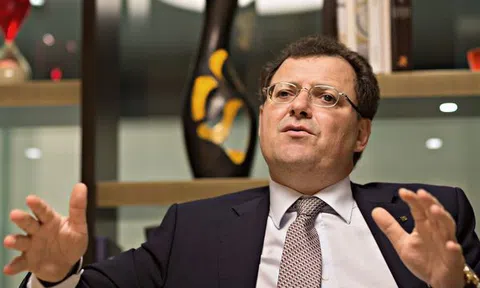 Nhà sản xuất đồng hồ 180 năm tuổi Patek Philippe sắp phải bán mình với giá 10 tỷ USD?