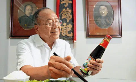 Chân dung gia tộc giàu có hàng đầu Hong Kong và cuộc hồi sinh đế chế sản xuất dầu hào lớn nhất thế giới có lịch sử 130 năm