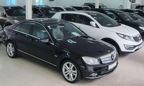 Cả tháng bán được 1 xe: Ôm ô tô cũ ngồi ngắm, dân buôn lỗ nặng